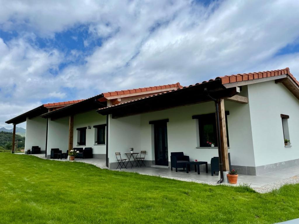 Apartamentos Los Manzanos Ribadesella Dış mekan fotoğraf